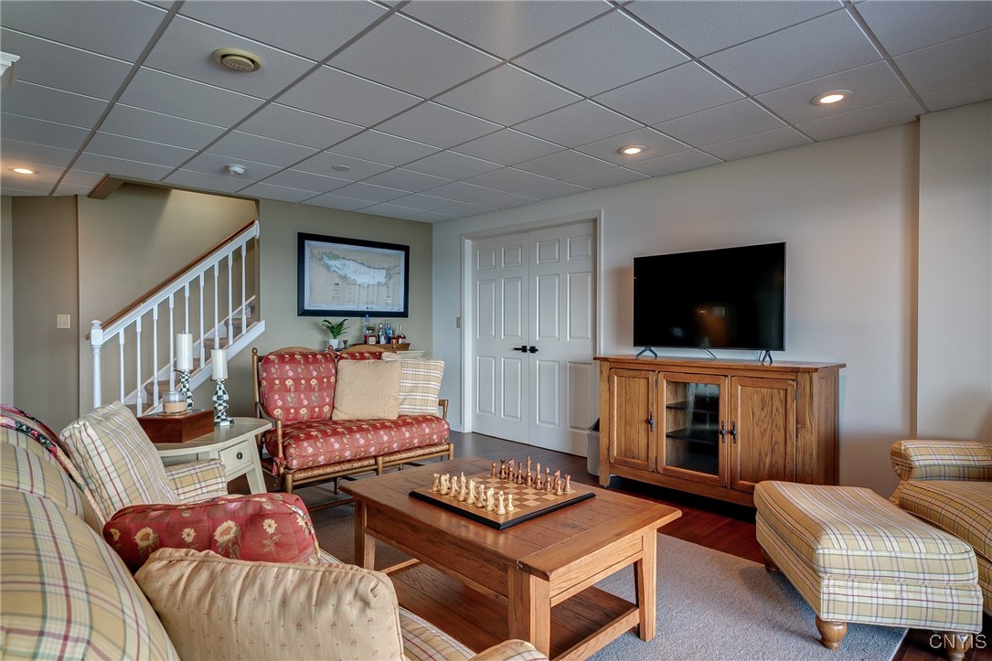 2811 White Haven Road