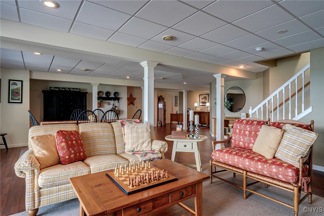 2811 White Haven Road