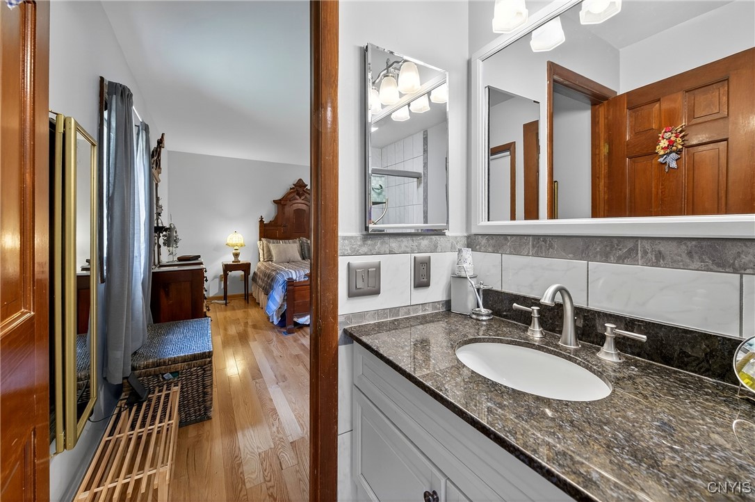 3177 Henneberry Road