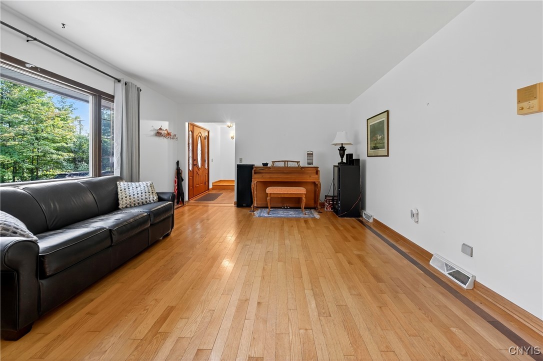 3177 Henneberry Road