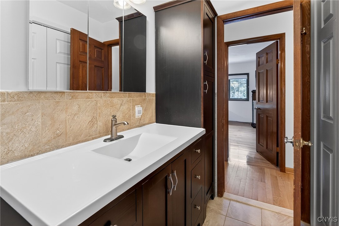 3177 Henneberry Road