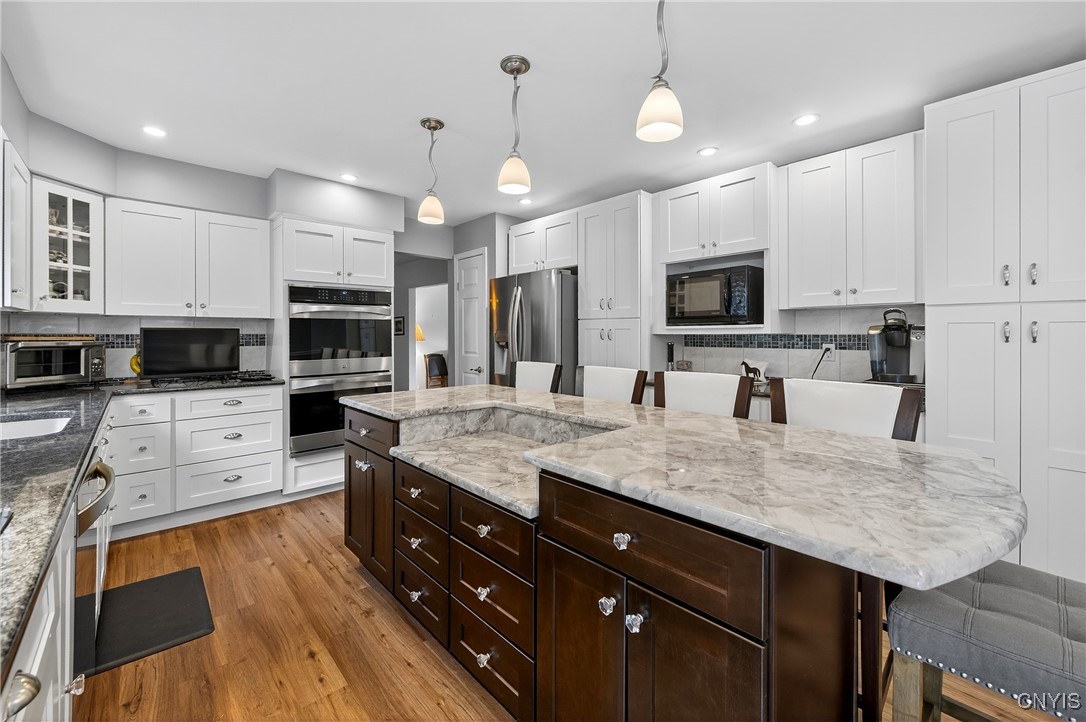 3177 Henneberry Road