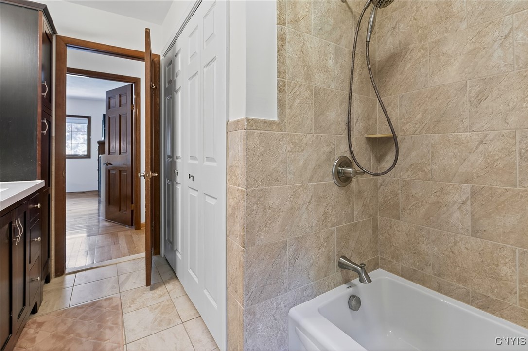 3177 Henneberry Road