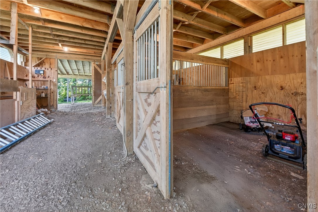 3177 Henneberry Road