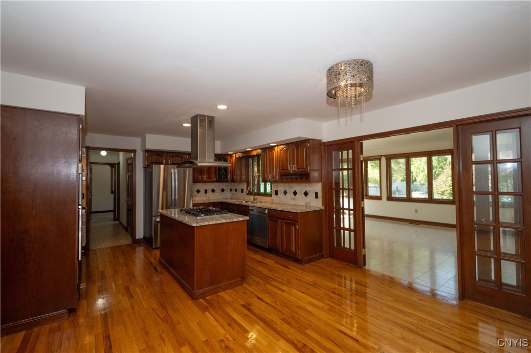 7411 Eastgate Circle