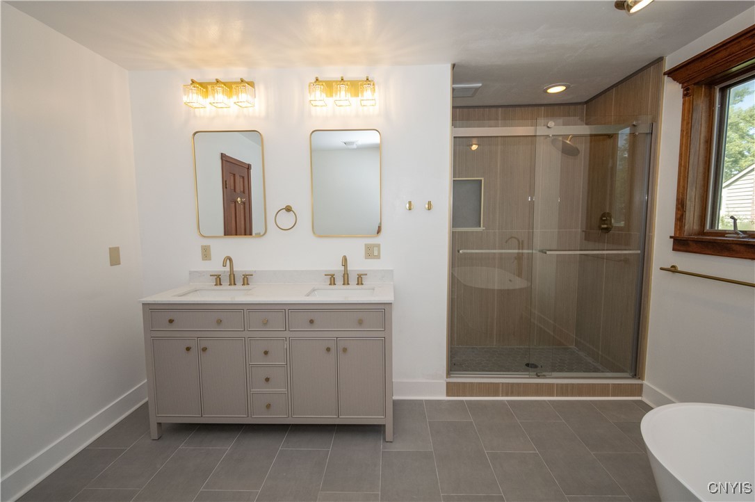 7411 Eastgate Circle