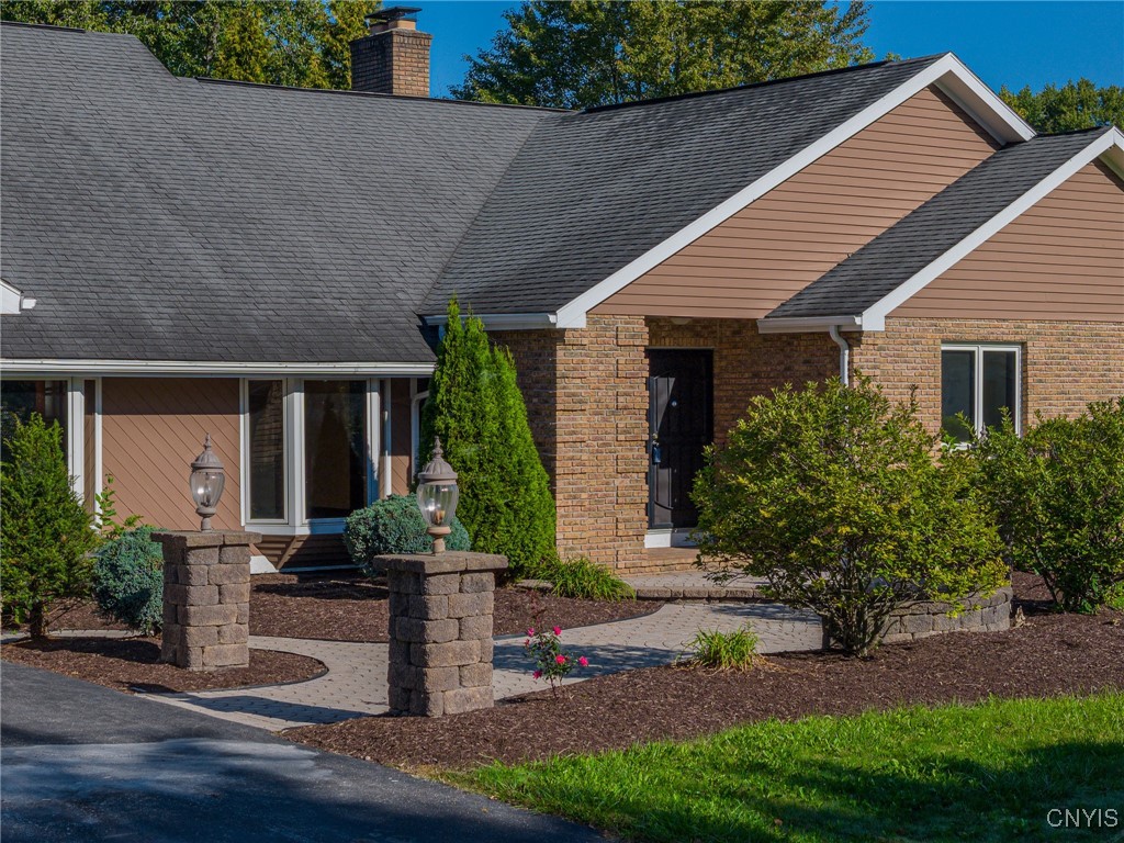 7411 Eastgate Circle