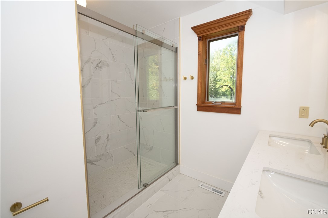 7411 Eastgate Circle