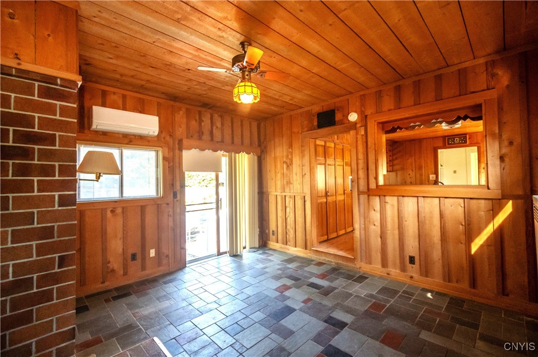 114 South PARK Street