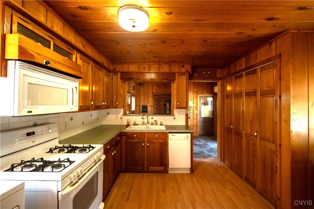 114 South PARK Street