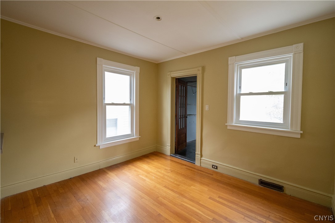 207 South AVERY Avenue