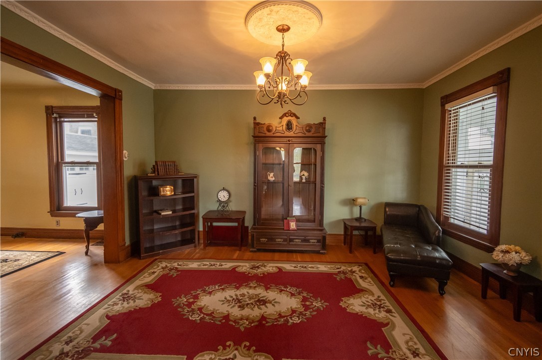 207 South AVERY Avenue