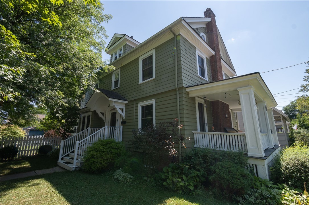 201 WELLESLEY Road