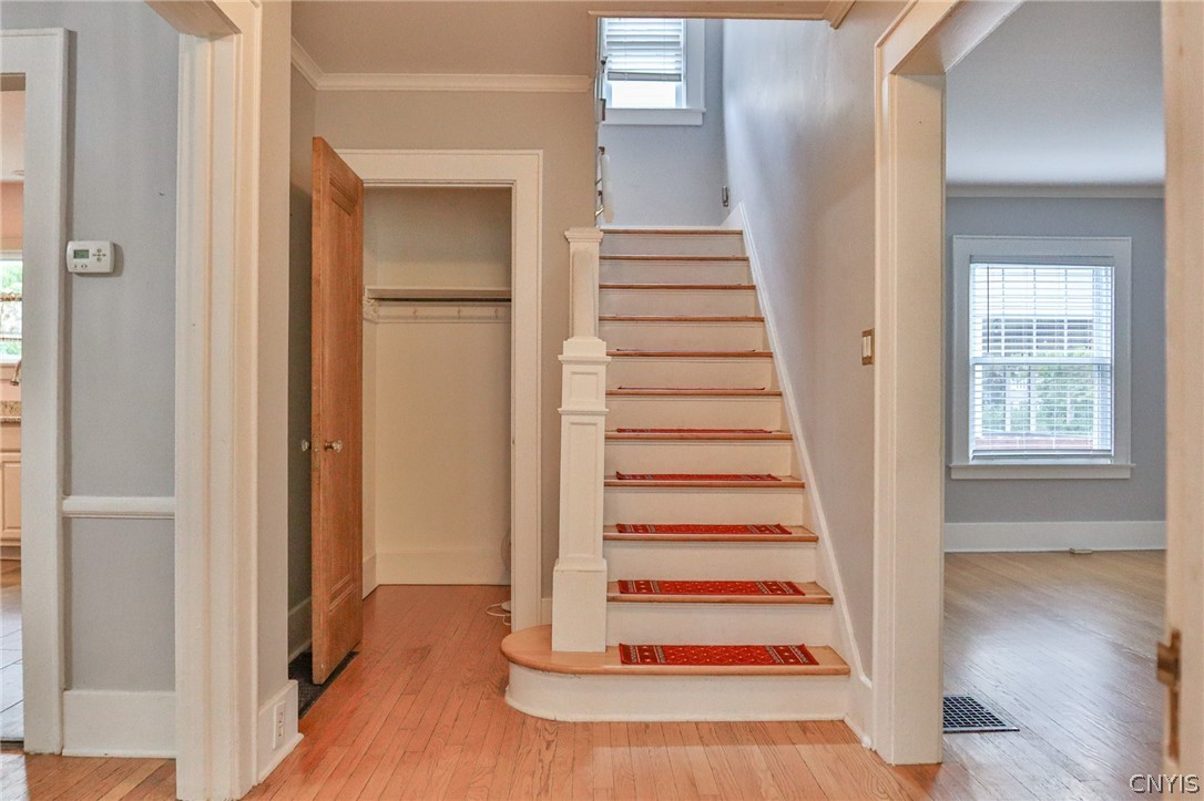 201 WELLESLEY Road