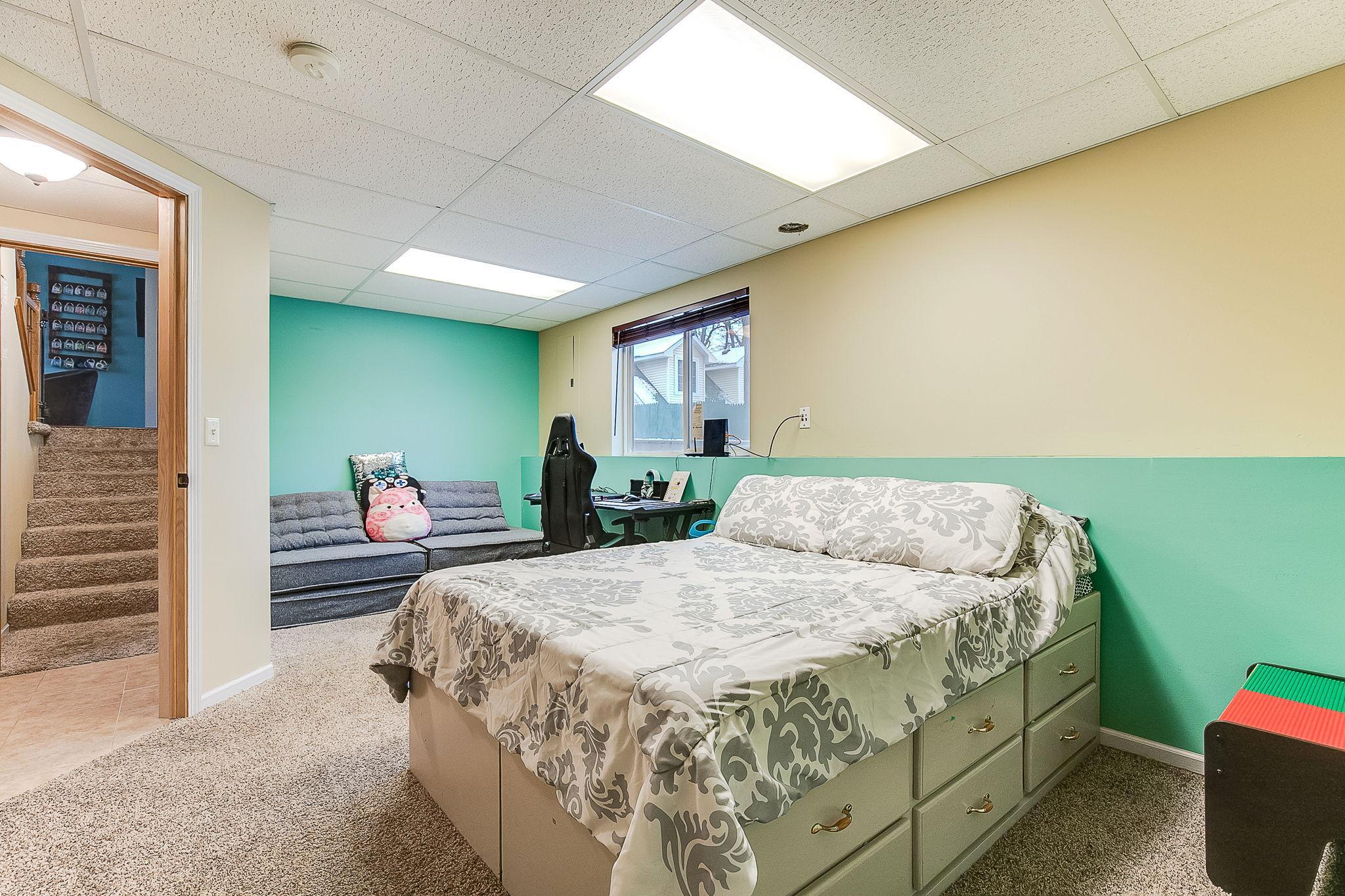 12045 Dogwood Street