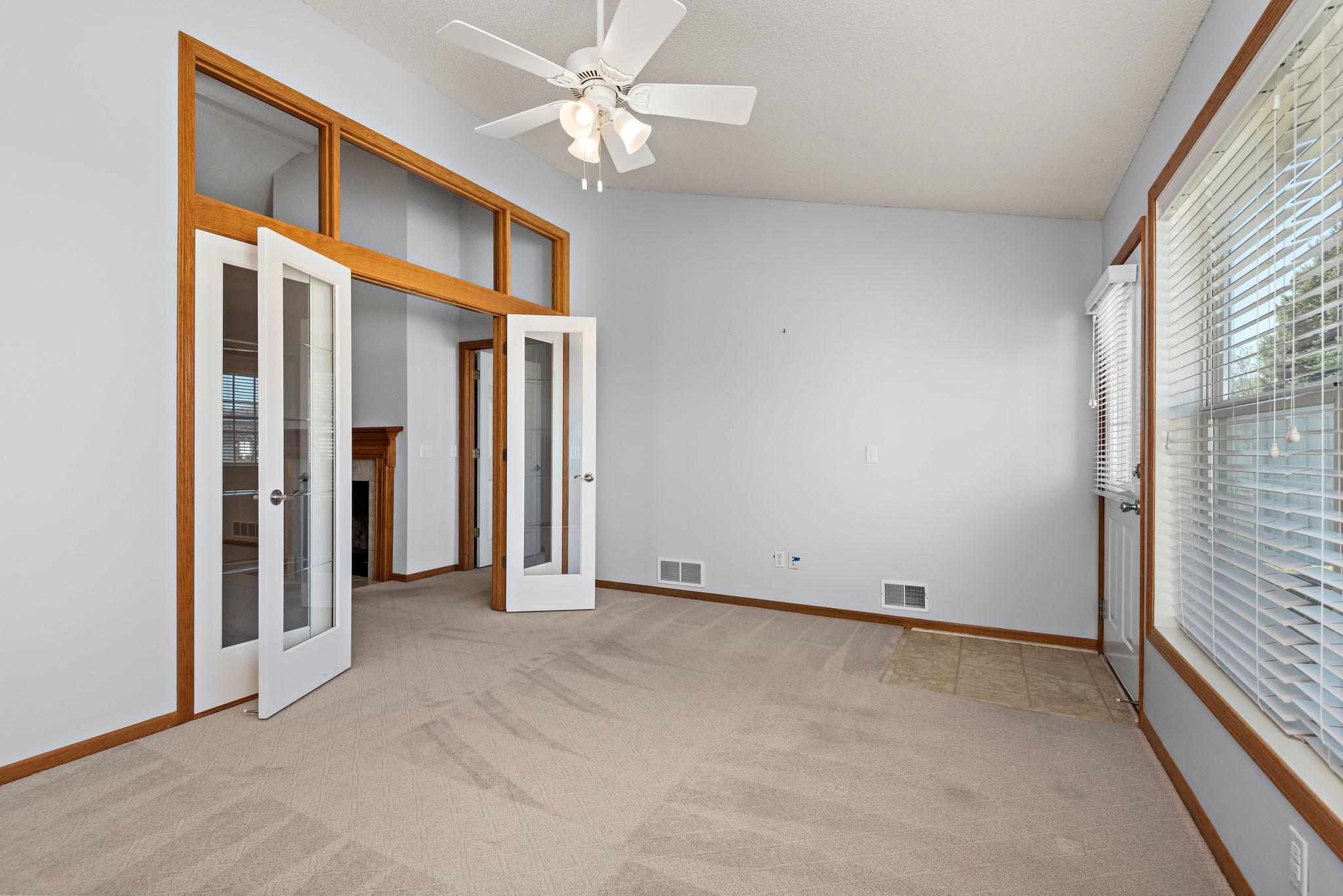 7917 Prairie Creek Lane NE