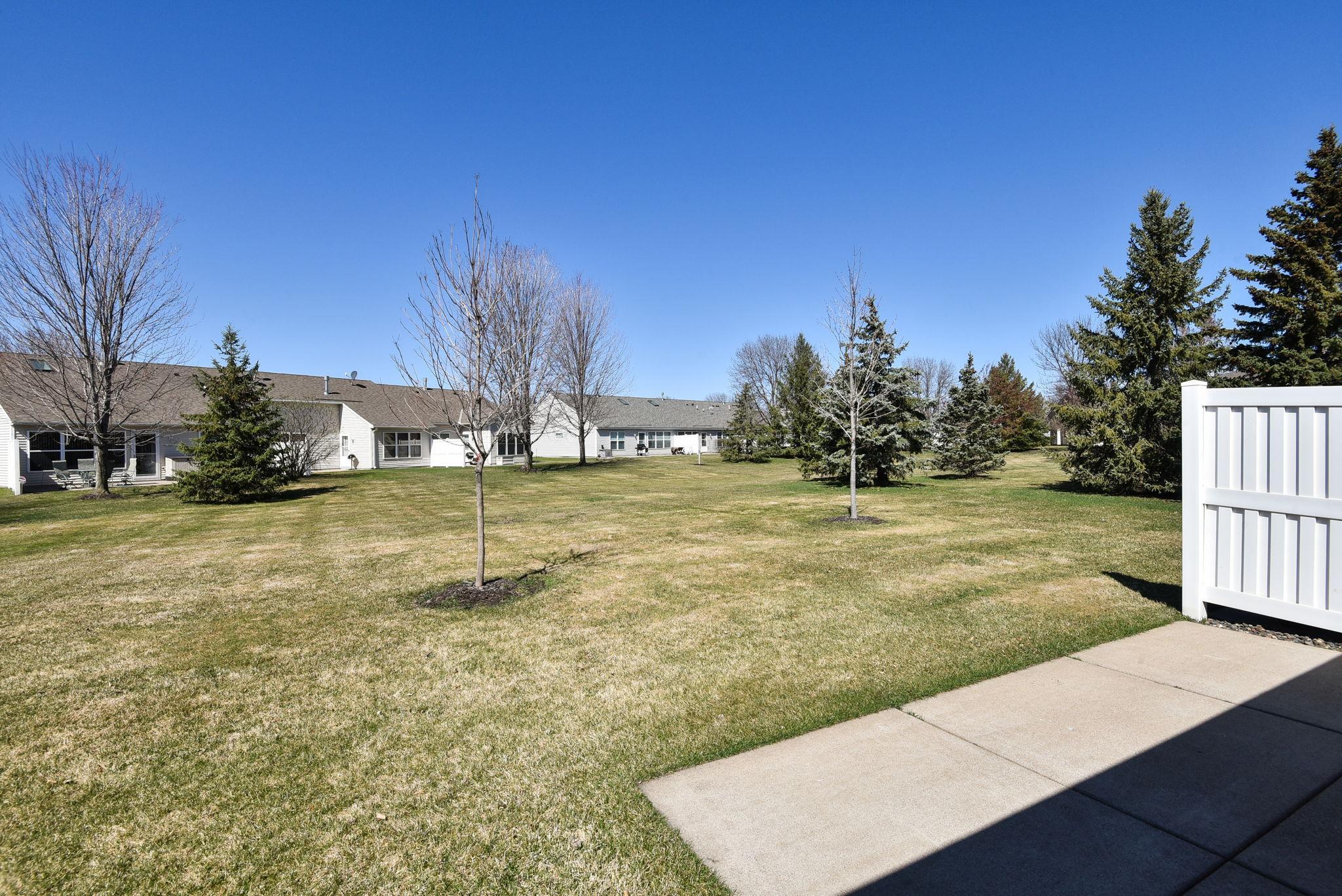 7917 Prairie Creek Lane NE