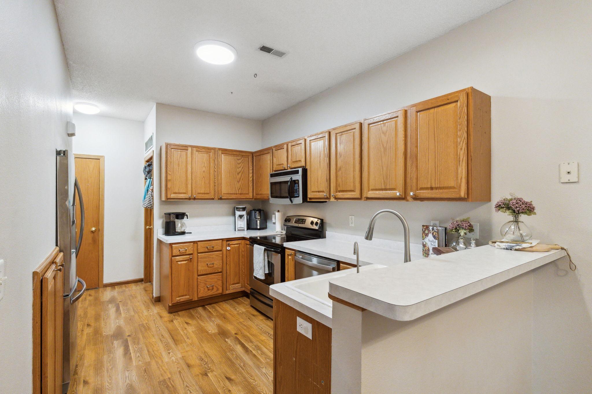 13832 Hyacinth Drive