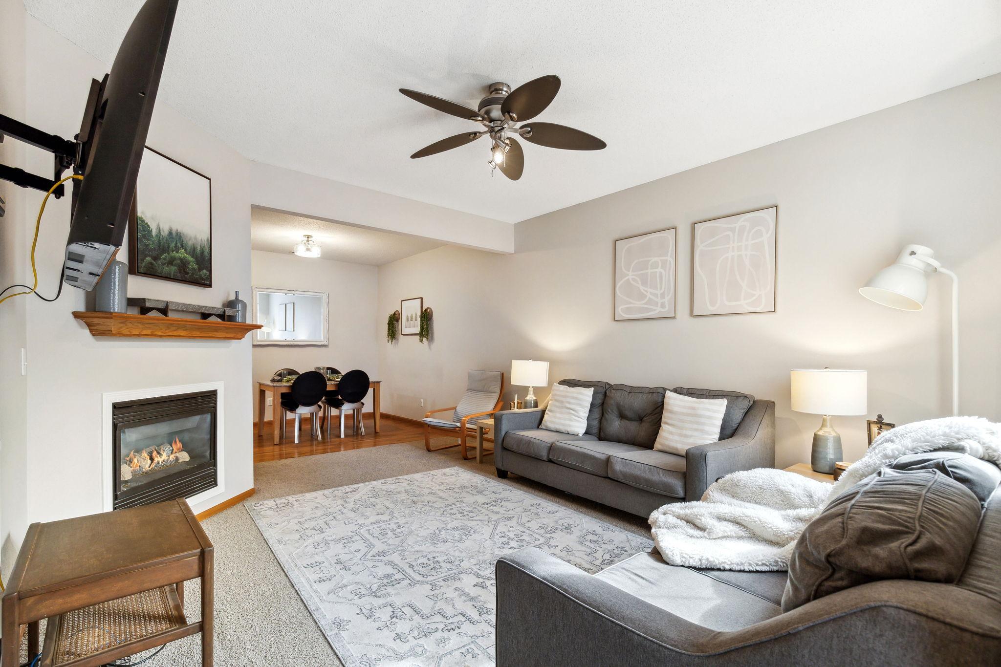 13832 Hyacinth Drive