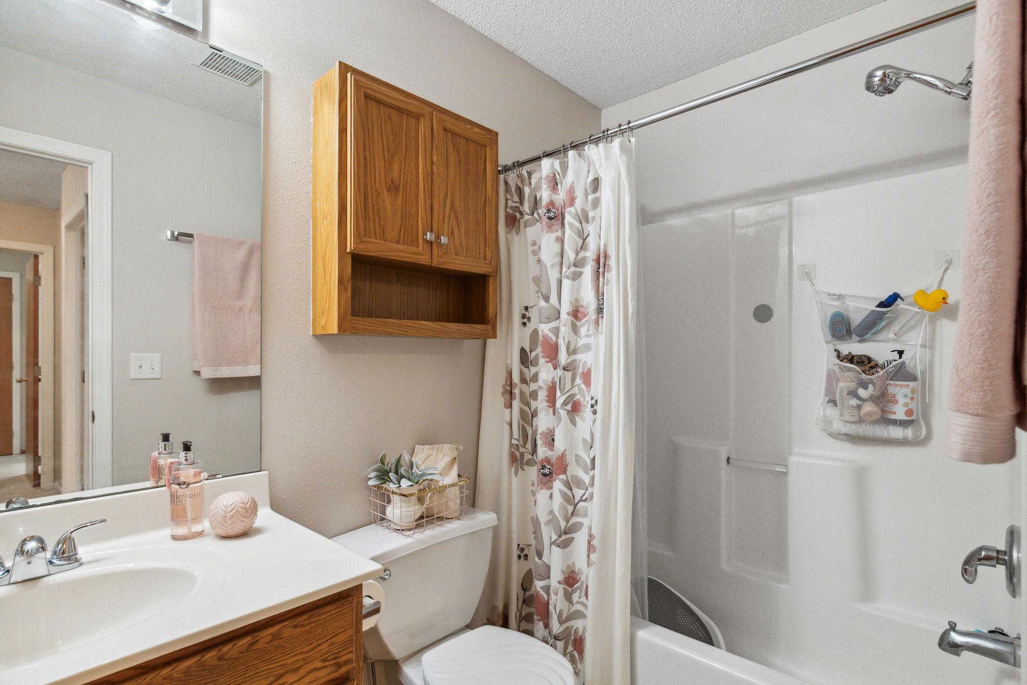 13832 Hyacinth Drive