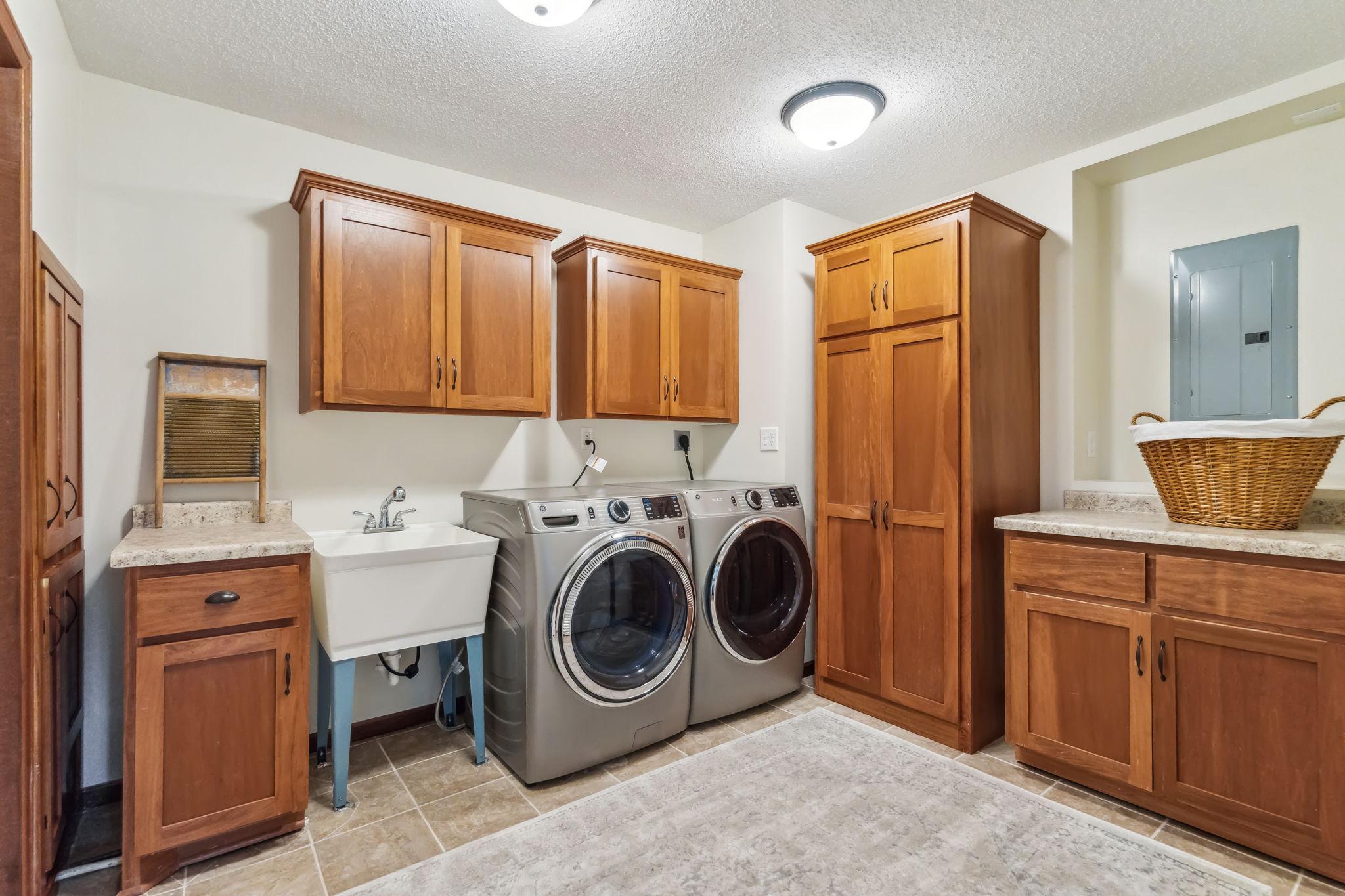 2062 120th Avenue NE