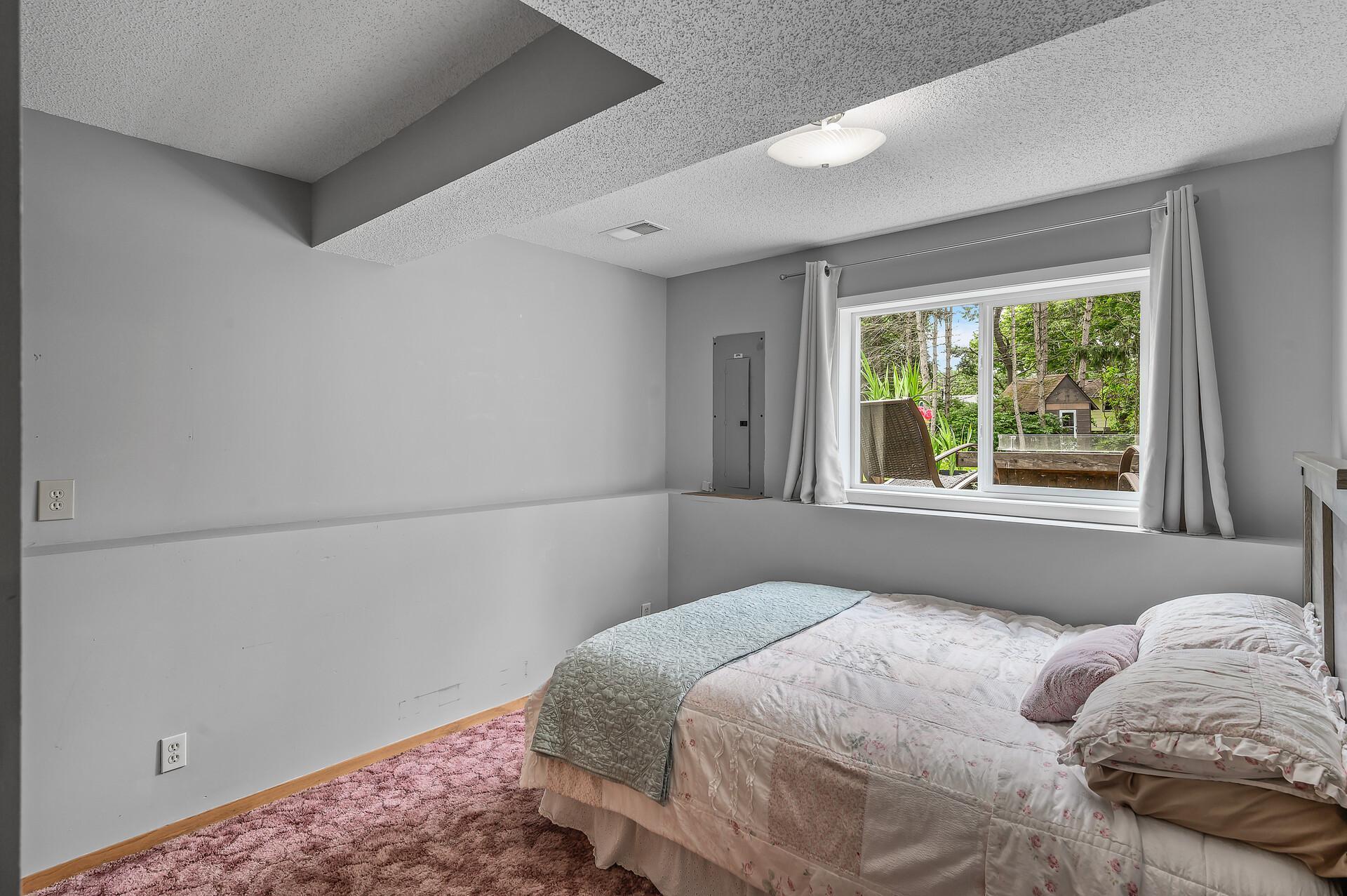 4842 106th Avenue NE