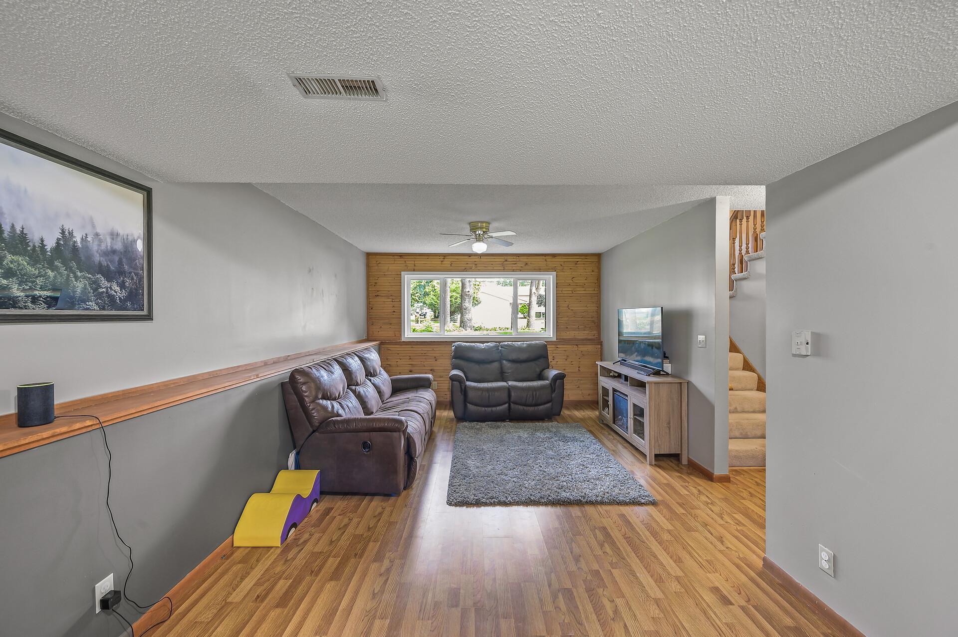 4842 106th Avenue NE