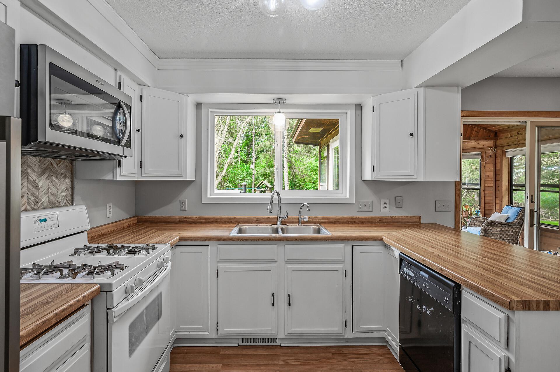 4842 106th Avenue NE