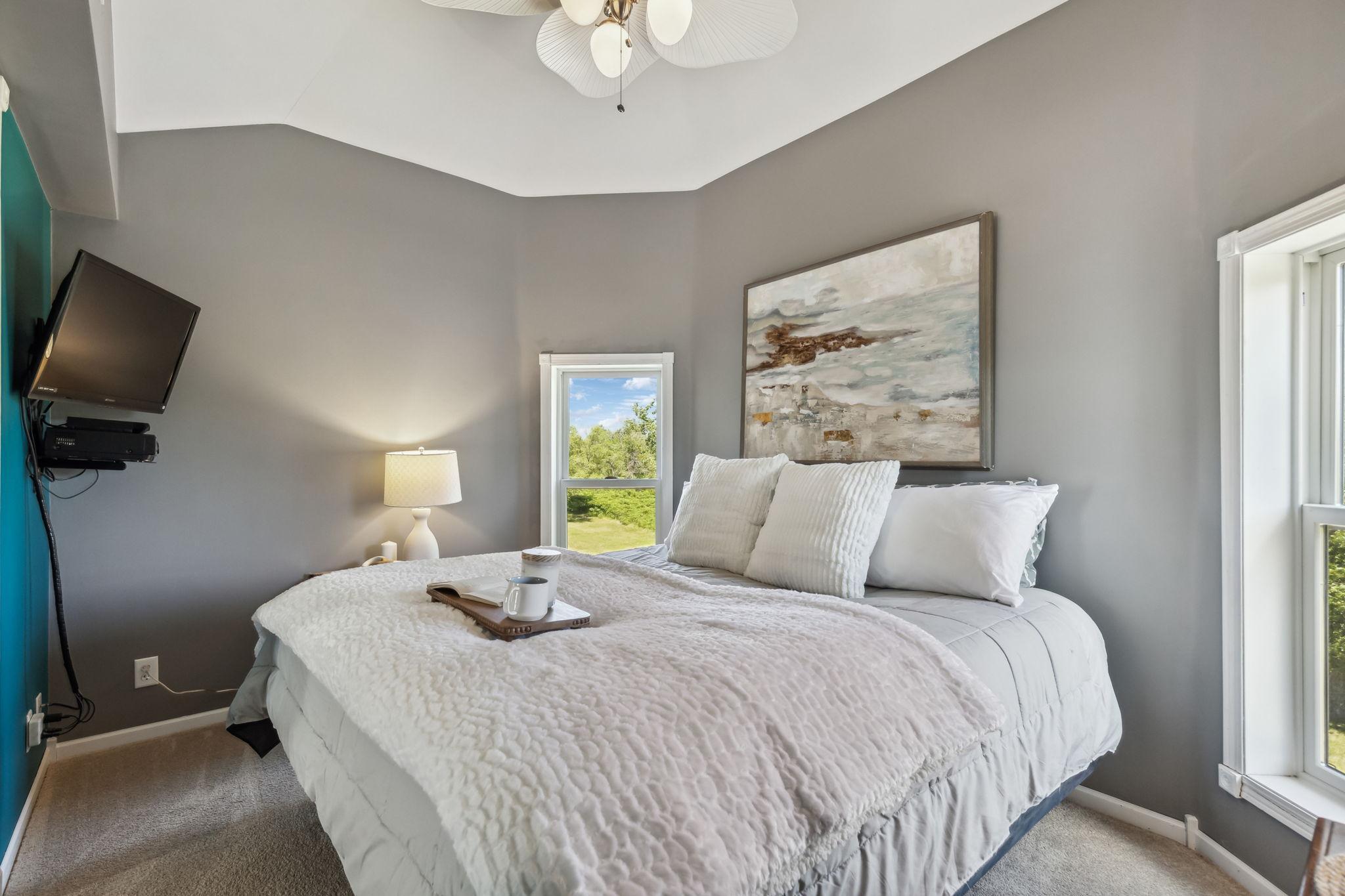 17015 Quay Street NW