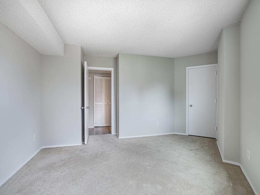 1225 Lasalle Avenue Unit: 1201