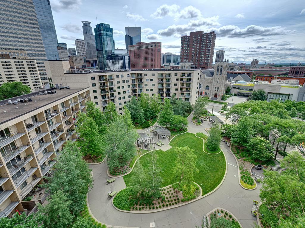 1225 Lasalle Avenue Unit: 1201