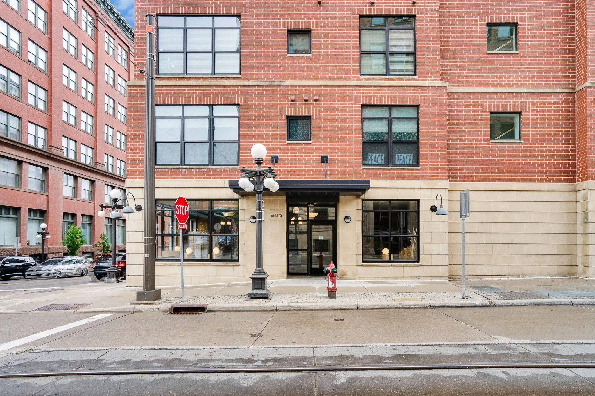 270 4th Street E Unit: 101
