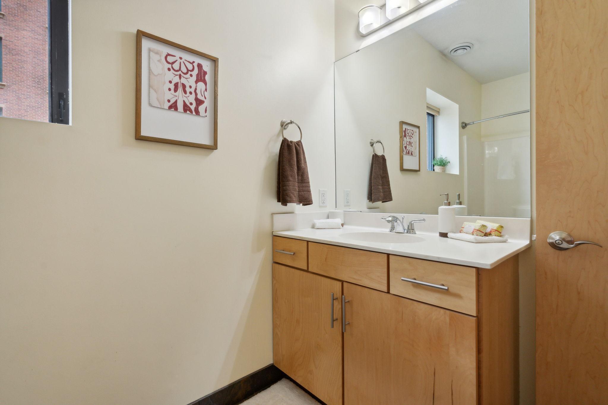 270 4th Street E Unit: 101