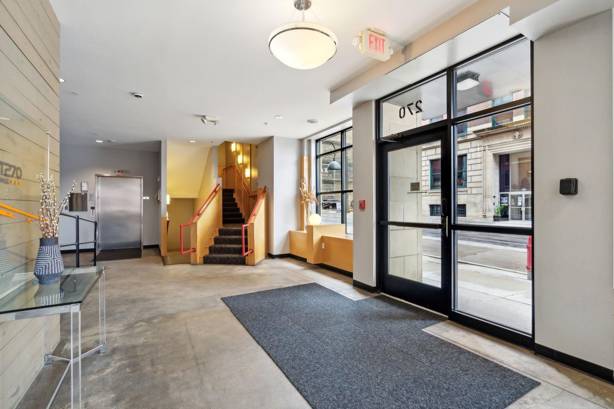 270 4th Street E Unit: 101