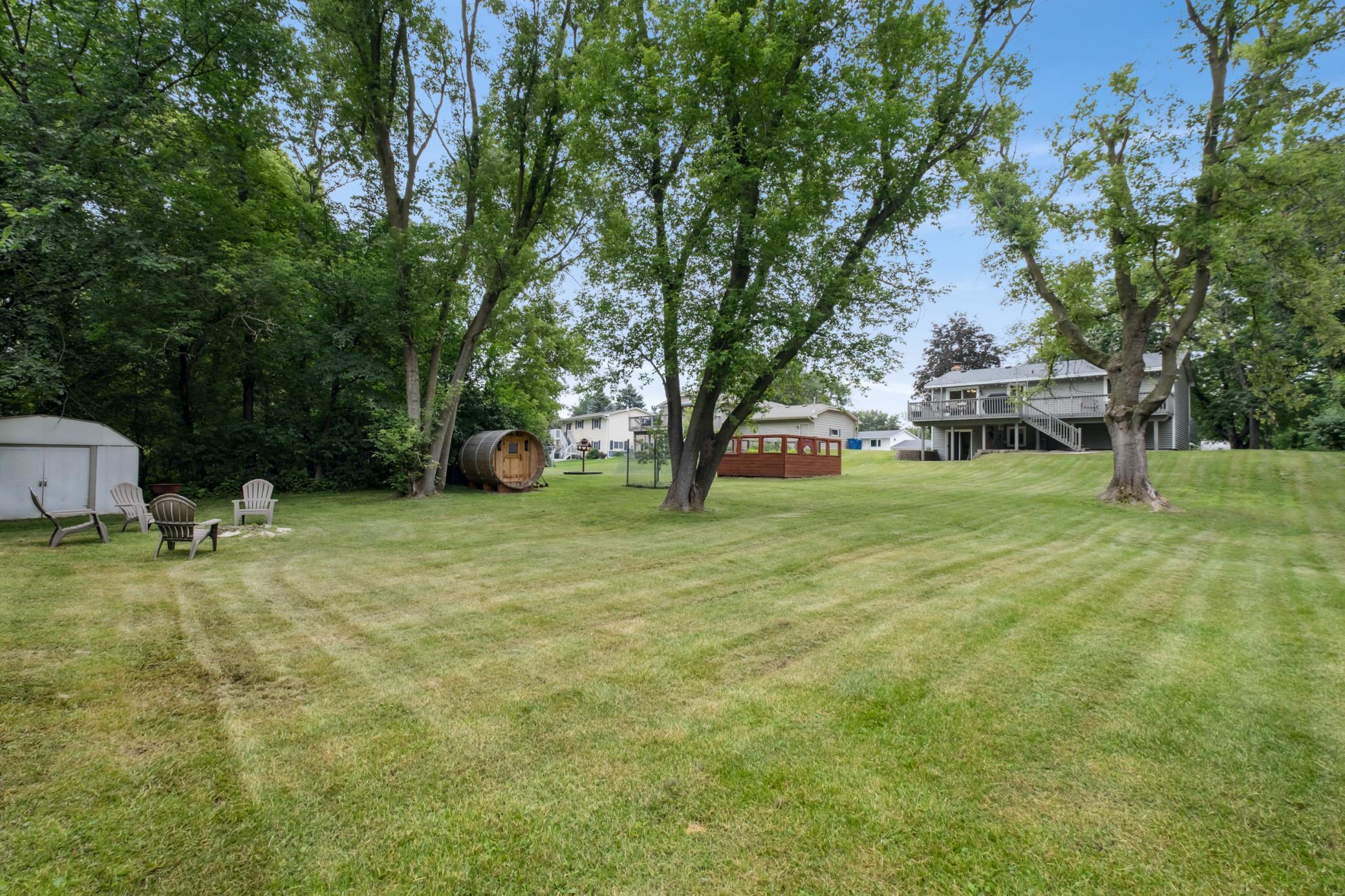 10720 Hummingbird Street NW