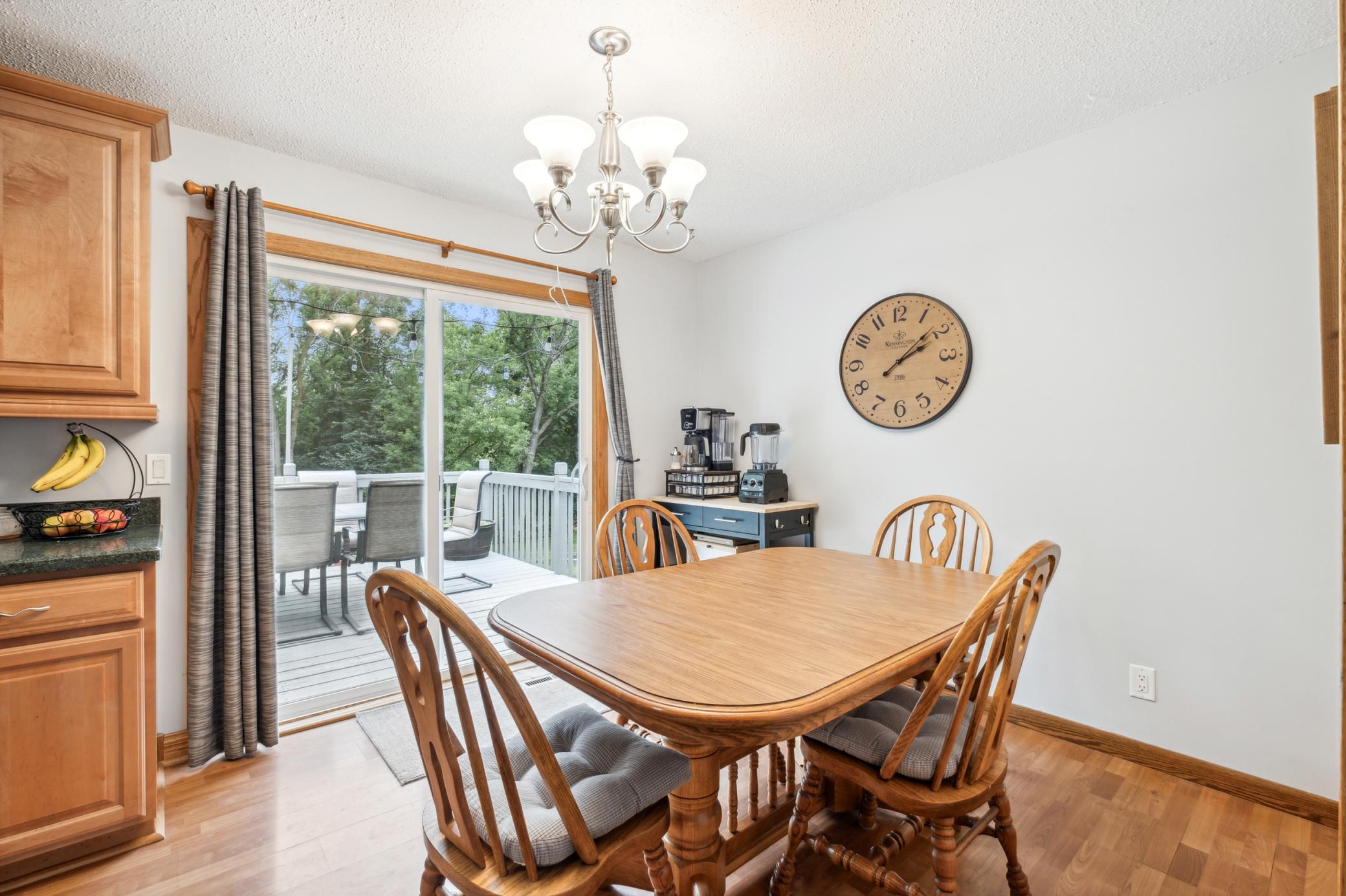 10720 Hummingbird Street NW