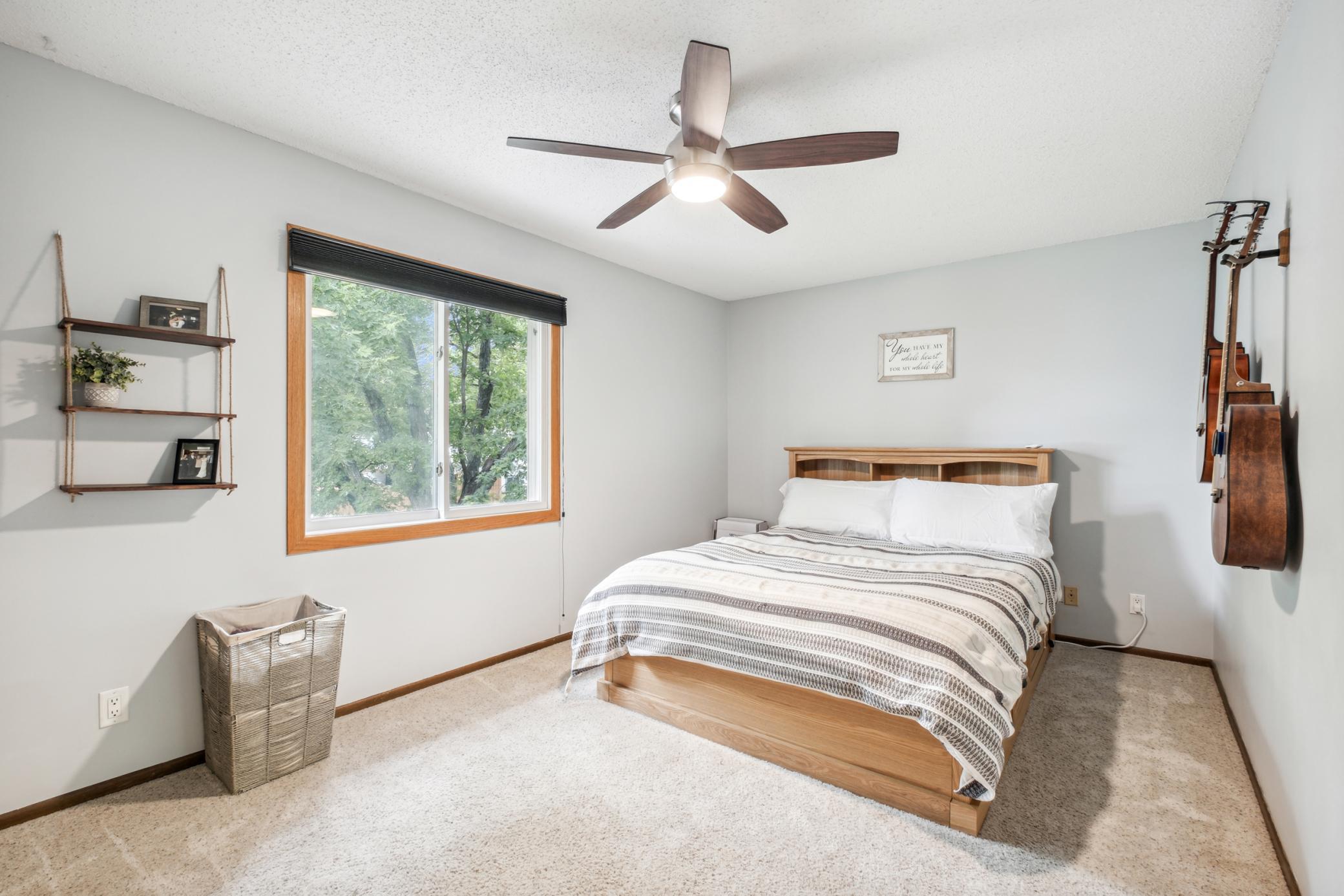 10720 Hummingbird Street NW