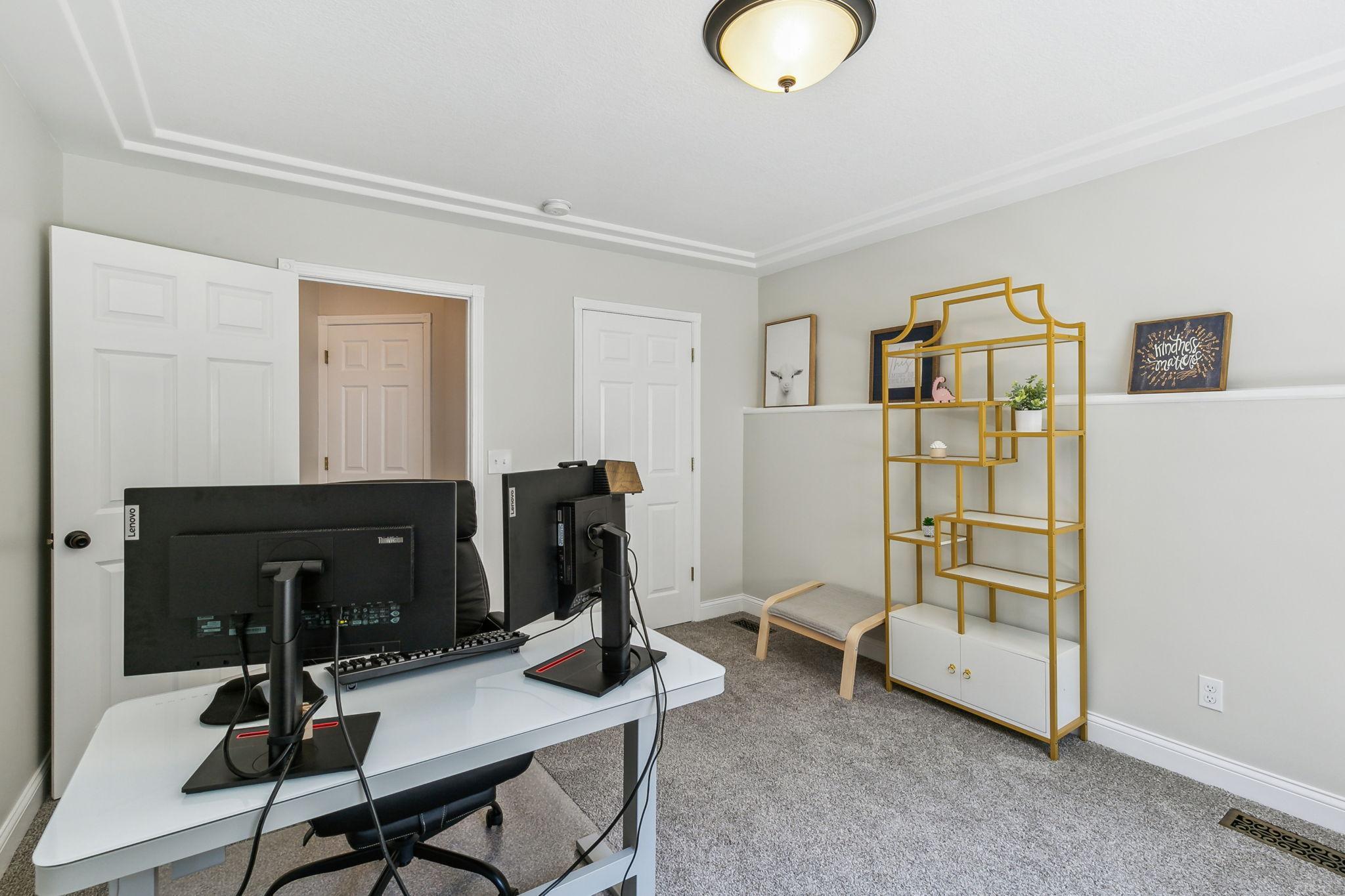 22808 Poppy Street NW