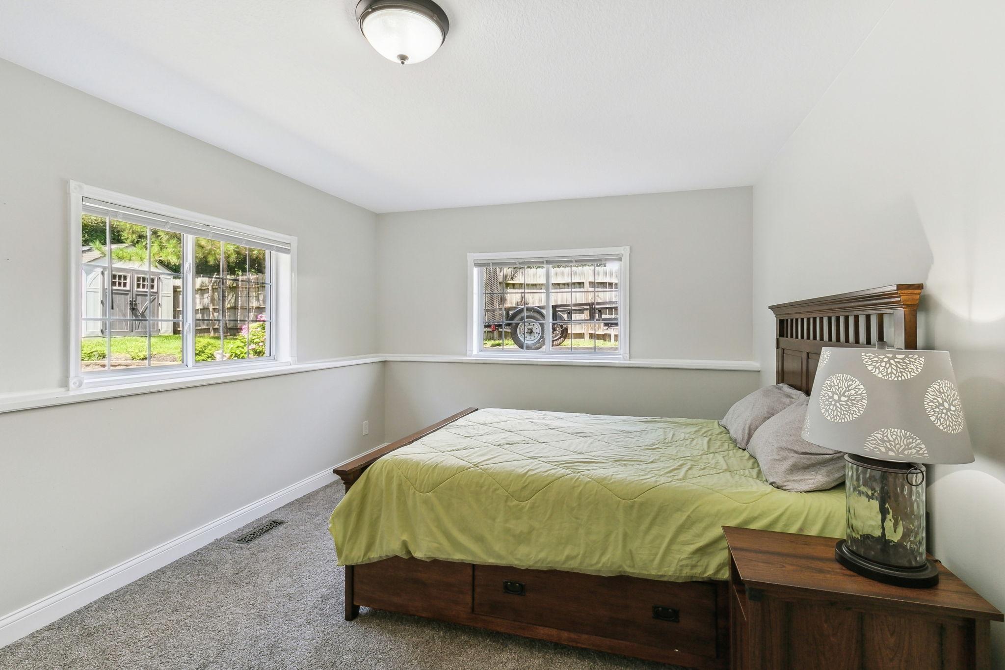 22808 Poppy Street NW