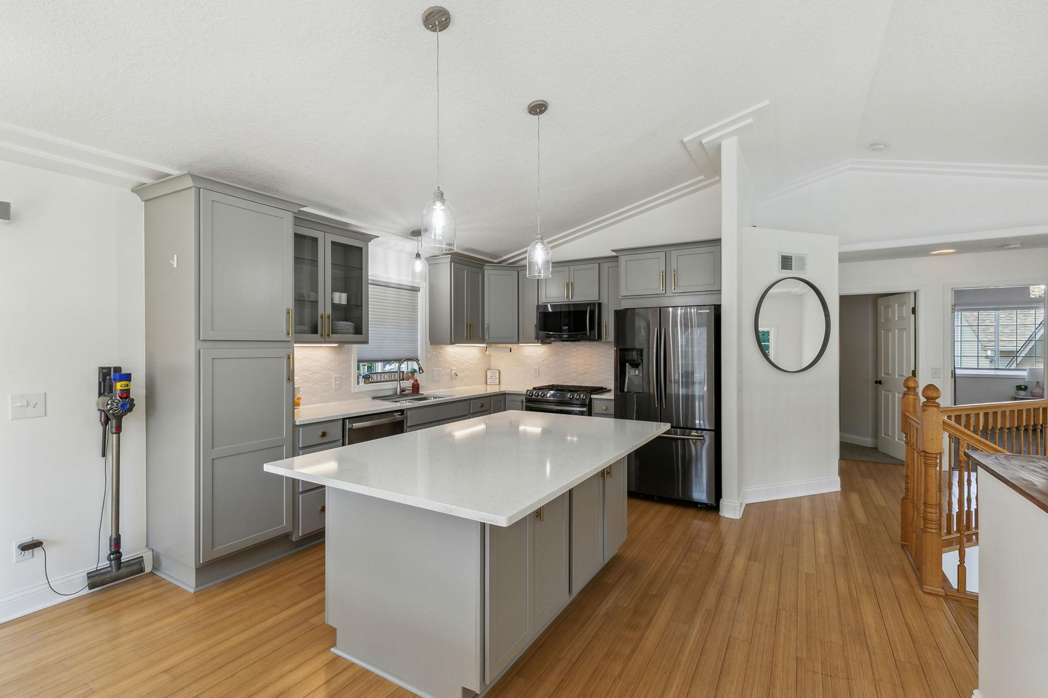 22808 Poppy Street NW