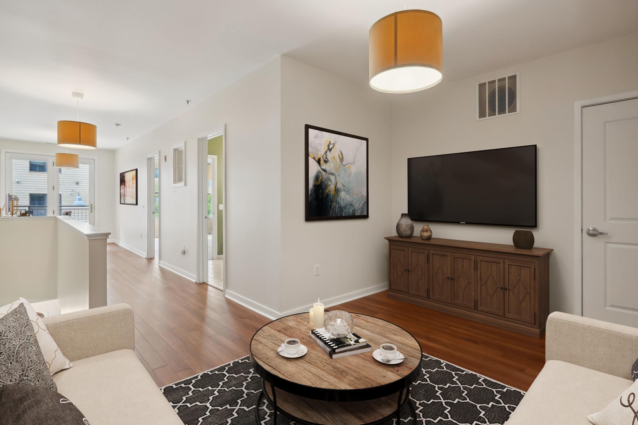 209 8th Street E Unit: 107