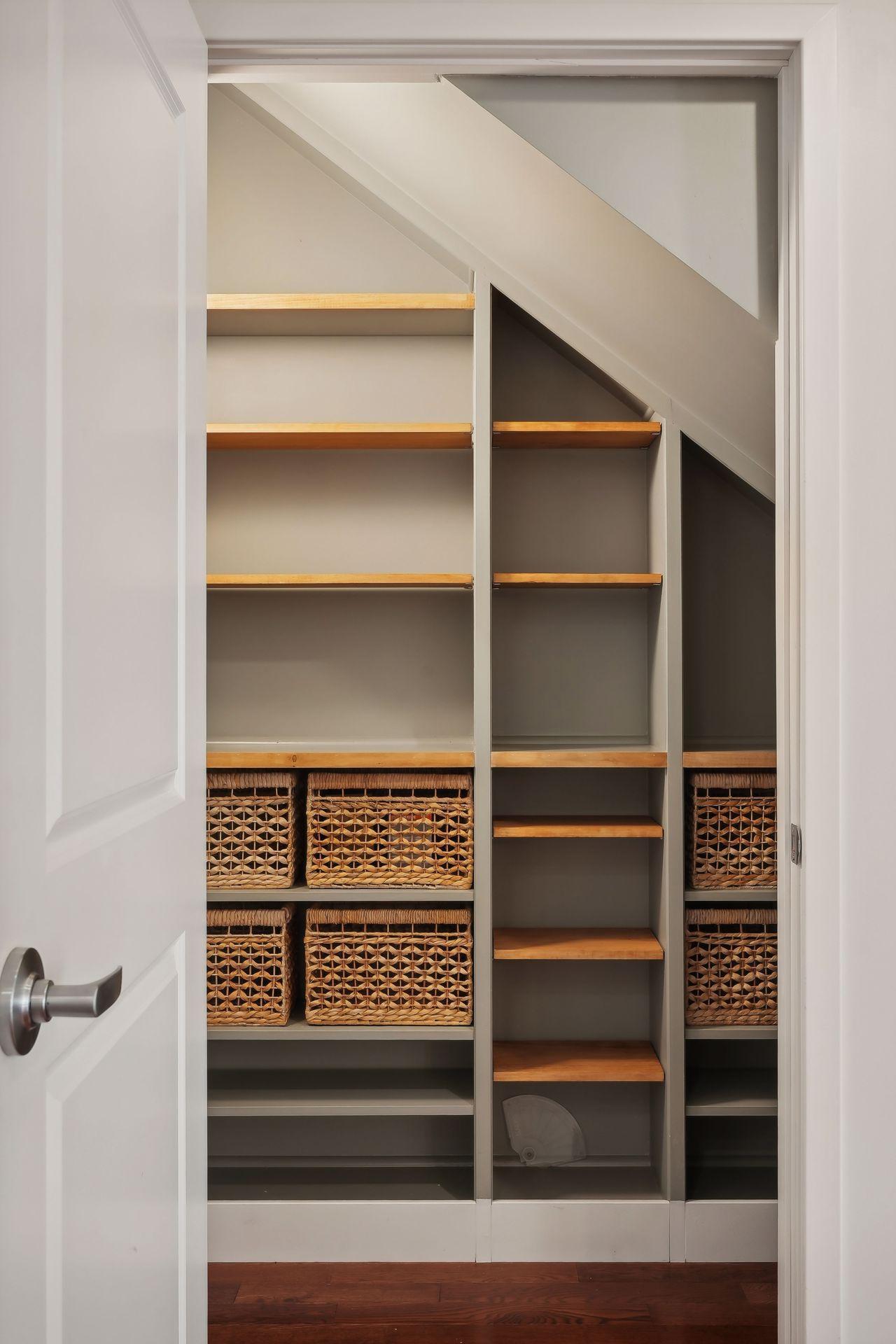 209 8th Street E Unit: 107