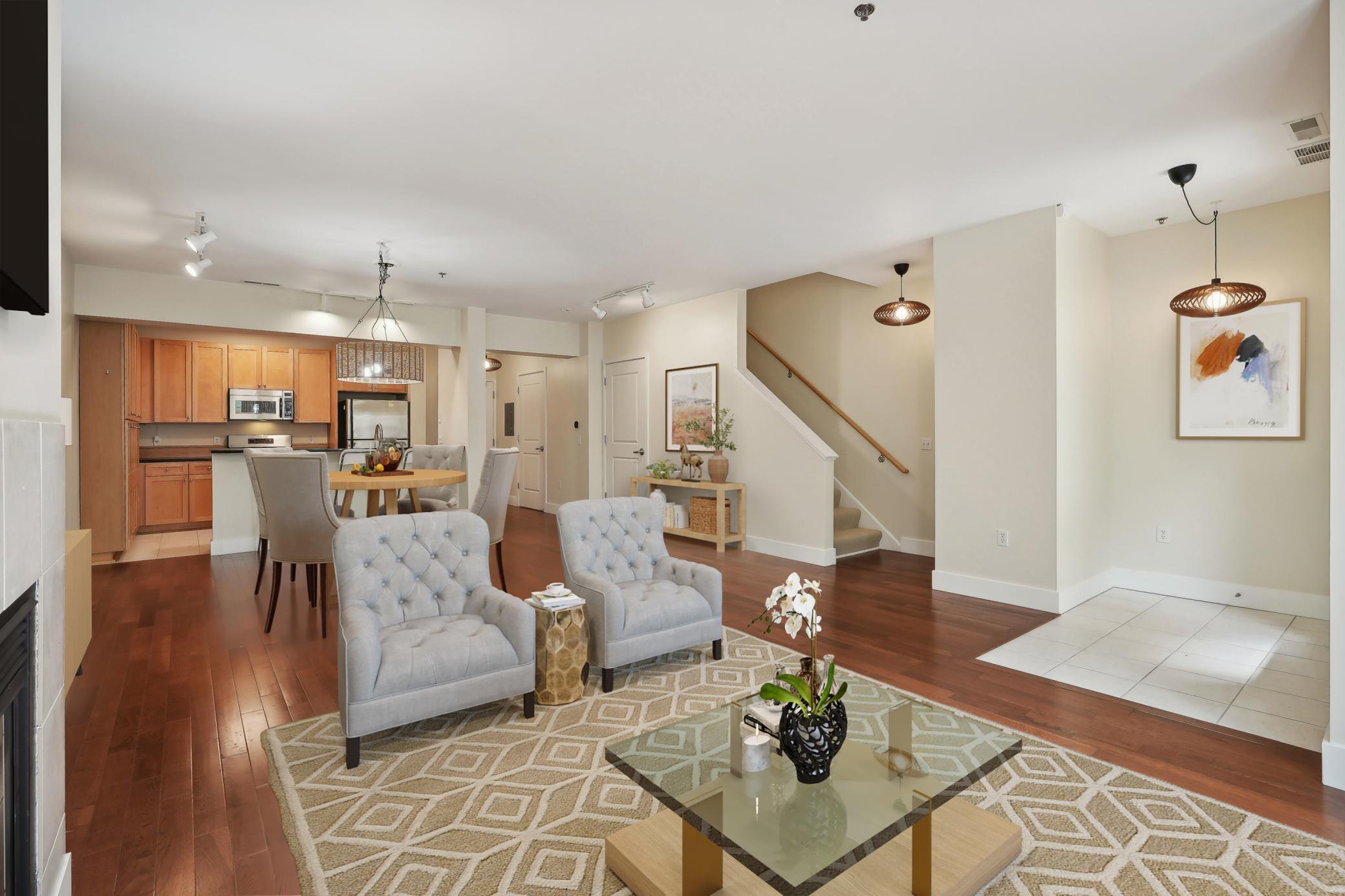 209 8th Street E Unit: 107