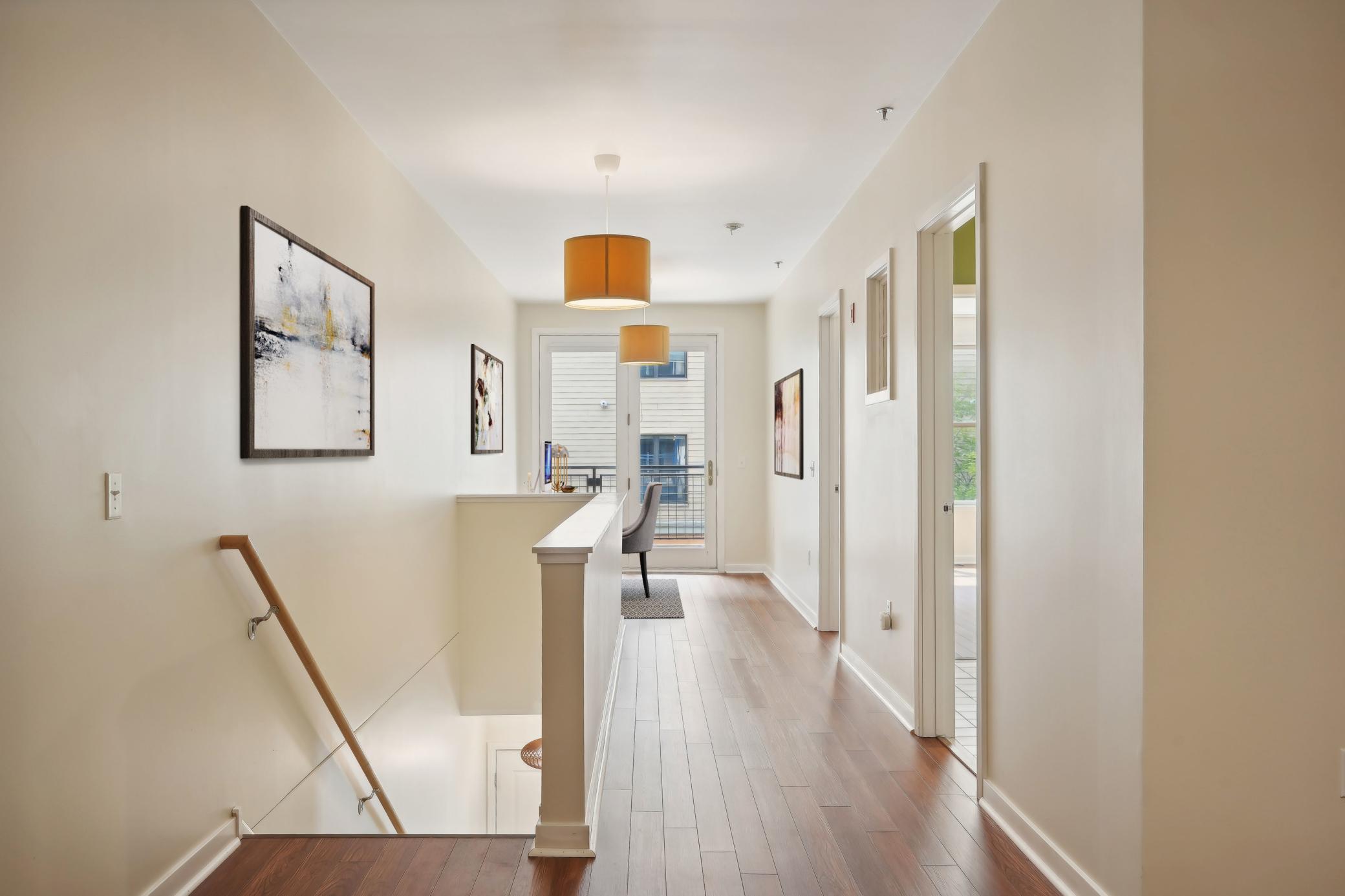 209 8th Street E Unit: 107