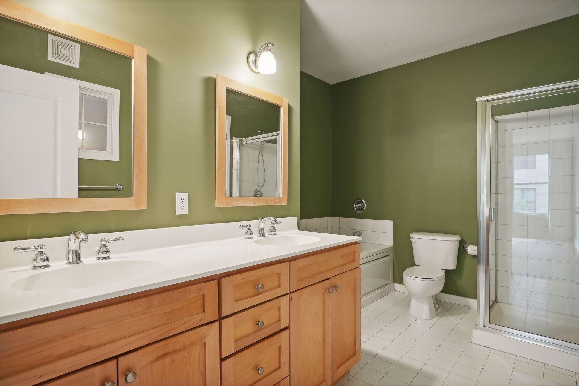 209 8th Street E Unit: 107