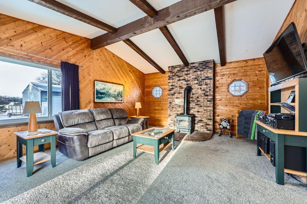 24430 Riverbank Lane NW