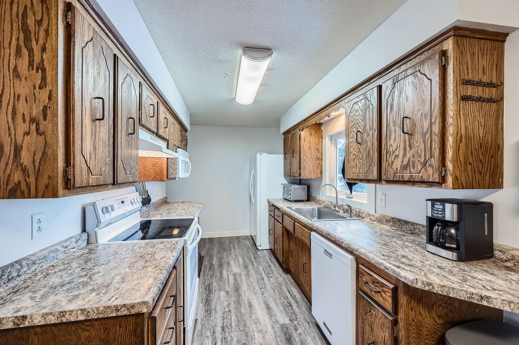 24430 Riverbank Lane NW