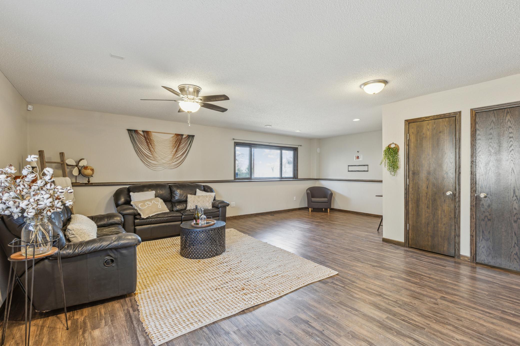 26529 Ridgewood Road