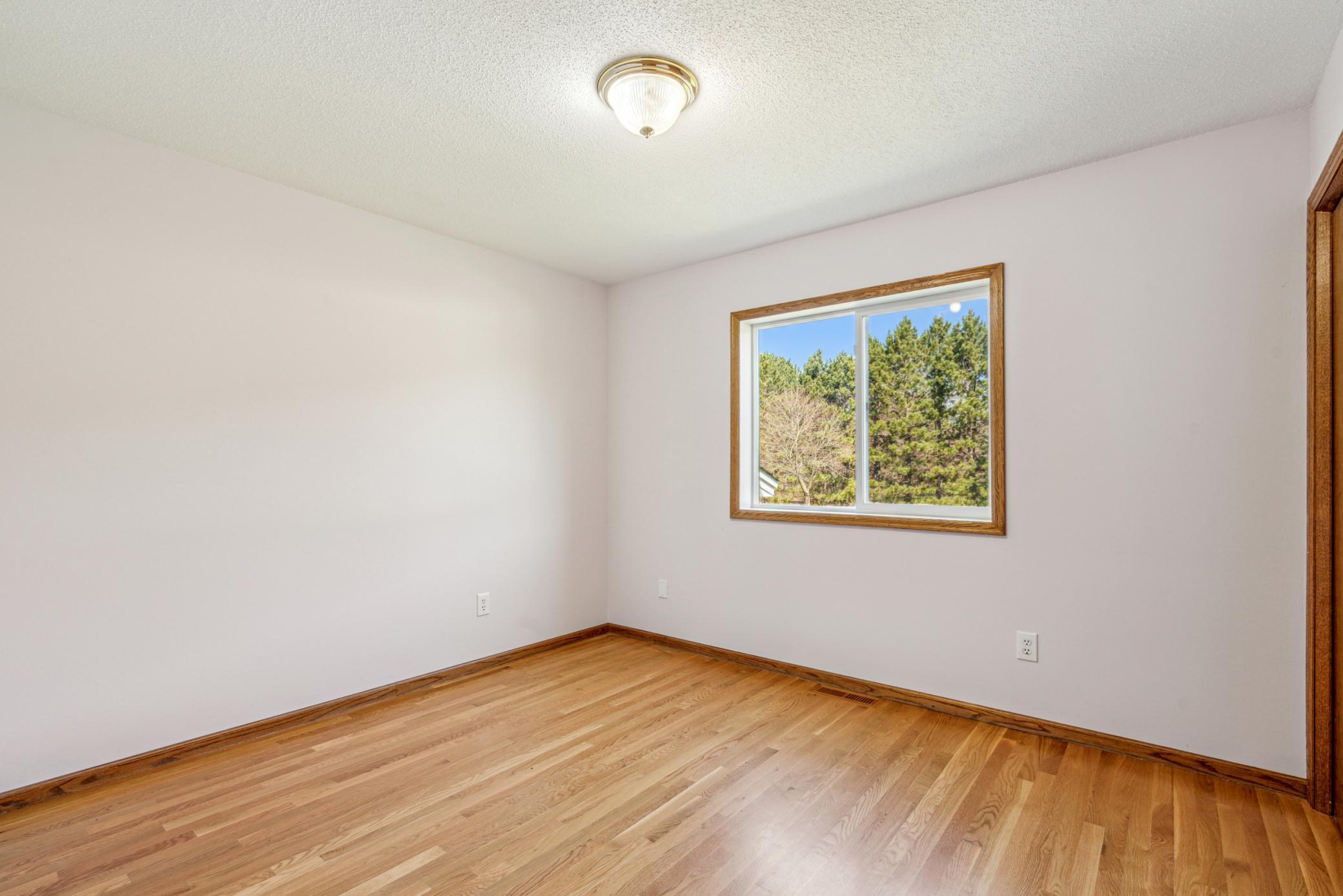 23955 Erkium Street NW