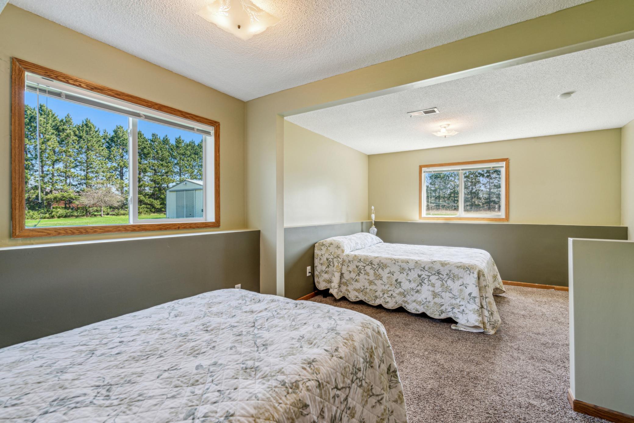 23955 Erkium Street NW